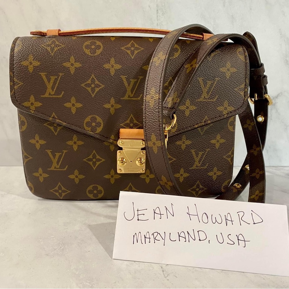 ❗️SOLD❗️Pochette Métis
